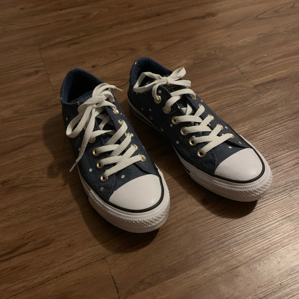 Converse Low Top Sneaker